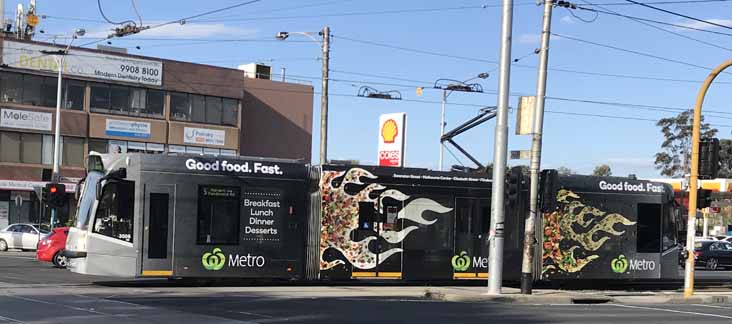 Yarra Trams Siemens Combino Woolworths Metro 3506